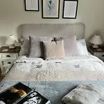 Westport Holiday Home *