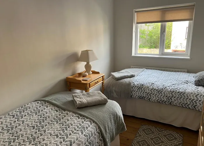 Westport Holiday Home Дом отдыха *